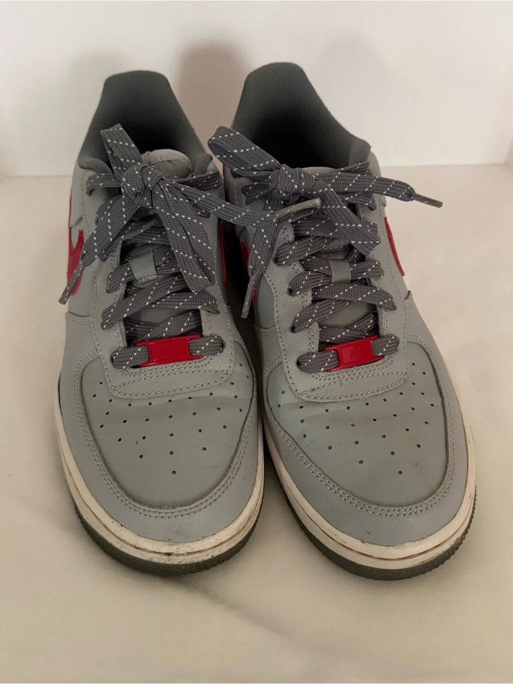 Nike youth size 5.5 Air Force 1